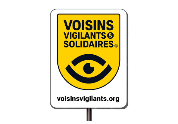 Panneau routier Voisins Vigilants et Solidaires - sur poteau existant